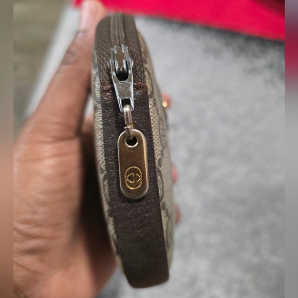 Gucci Coin Pouch - Picture 4 of 8